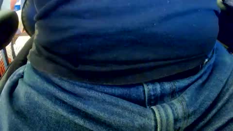 Snapshot of bobbie420_ chatting on 02-18-26, 02:51 bobbie420_ online show from 02-18-26, 02:51