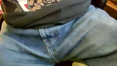 Snapshot of bobbie420_ chatting on 03-28-26, 01:38 bobbie420_ online show from 03-28-26, 01:38