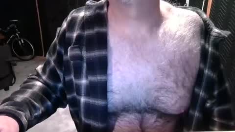 Snapshot of bobbyhill27b chatting on 02-03-25, 03:20 BobbyHill27b online show from 02-03-25, 03:20