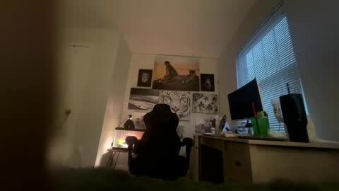 Luv bug  online show from 03-27-26, 12:05