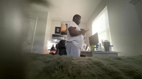 Luv bug  online show from 03-28-26, 09:47