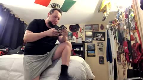 Snapshot of bobs520 chatting on 01-11-26, 06:51 Bobby520 online show from 01-11-26, 06:51