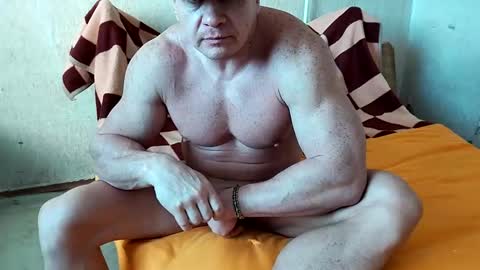 Snapshot of bodi5 chatting on 01-04-25, 12:05 BODI online show from 01-04-25, 12:05