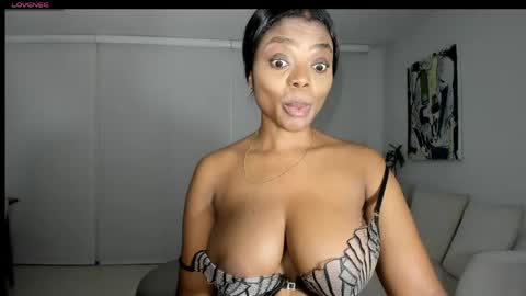 danna online show from 05-30-26, 09:39