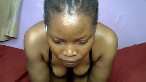 Snapshot of body_desire1 chatting on 12-14-25, 07:58 body_desire1 online show from 12-14-25, 07:58