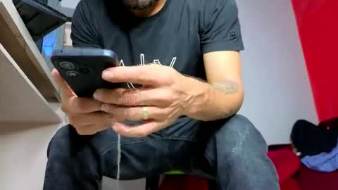 body xxx online show from 03-15-26, 08:31