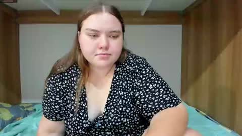 bodyana     GIRLS SOLO ACCOUNT  cutie yana online show from 07-09-26, 02:21