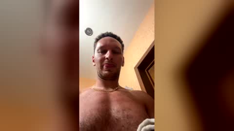 Snapshot of bodyspeaks chatting on 05-16-26, 08:07 bodyspeaks online show from 05-16-26, 08:07