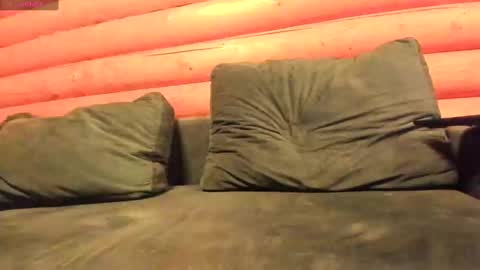 Snapshot of bohemianrhapsody1 chatting on 02-13-25, 02:20 Nail and Olivia online show from 02-13-25, 02:20