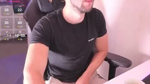Snapshot of boiteasex chatting on 08-03-26, 06:01 boiteasex online show from 08-03-26, 06:01