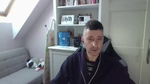 bojanin online show from 12-21-25, 08:54