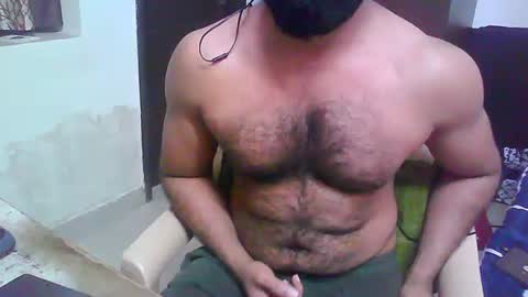 Snapshot of boldinddude chatting on 03-04-25, 11:19 Chris B online show from 03-04-25, 11:19