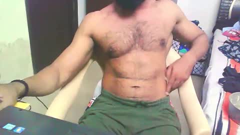 Snapshot of boldinddude chatting on 09-27-25, 03:28 Chris B online show from 09-27-25, 03:28