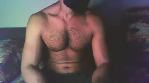 Snapshot of boldinddude chatting on 09-29-25, 05:40 Chris B online show from 09-29-25, 05:40