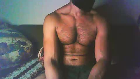 Snapshot of boldinddude chatting on 10-08-25, 11:02 Chris B online show from 10-08-25, 11:02