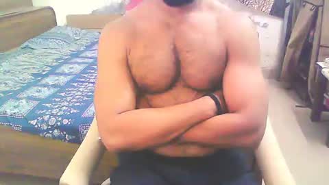 Snapshot of boldinddude chatting on 11-05-25, 11:21 Chris B online show from 11-05-25, 11:21