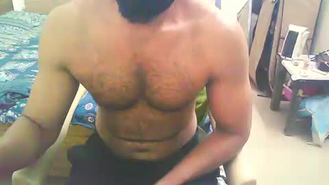 Snapshot of boldinddude chatting on 11-12-25, 06:08 Chris B online show from 11-12-25, 06:08