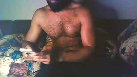 Snapshot of boldinddude chatting on 11-18-25, 11:37 Chris B online show from 11-18-25, 11:37