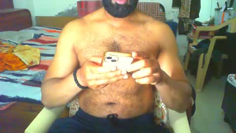 Snapshot of boldinddude chatting on 05-11-26, 12:00 Chris B online show from 05-11-26, 12:00