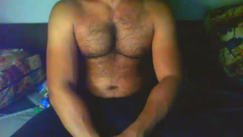 Snapshot of boldinddude chatting on 05-13-26, 11:33 Chris B online show from 05-13-26, 11:33