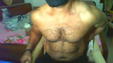 Snapshot of boldinddude chatting on 05-27-26, 12:24 Chris B online show from 05-27-26, 12:24