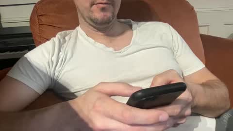 Snapshot of boludopeludo chatting on 01-27-25, 03:47 edilsonrd online show from 01-27-25, 03:47