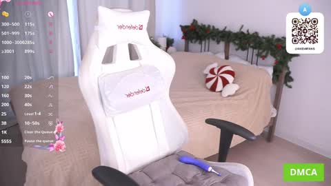 Akemi online show from 04-11-26, 07:45