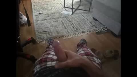 Snapshot of bombinshaman chatting on 12-28-24, 09:19 bombinshaman online show from 12-28-24, 09:19