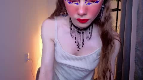 Karen online show from 04-21-26, 04:12