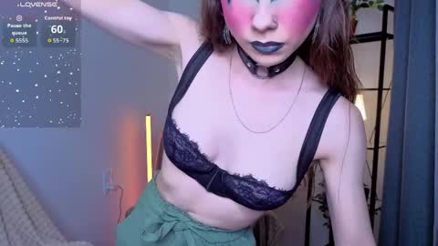 Karen online show from 04-23-26, 04:20