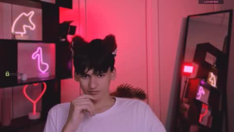 bondi_vv online show from 11-21-25, 07:34