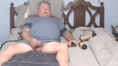boner1961 online show from 06-24-26, 08:46