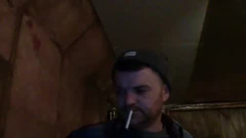 Snapshot of bongdong96 chatting on 12-19-24, 03:18 bongdong96 online show from 12-19-24, 03:18