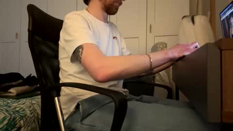 Snapshot of bongofwhiskey chatting on 03-19-26, 12:36 bongofwhiskey online show from 03-19-26, 12:36