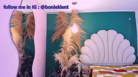 Snapshot of bonieklent chatting on 03-08-25, 03:17 bonieklent online show from 03-08-25, 03:17