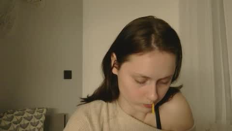 bonne_chance online show from 12-14-25, 07:51