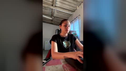 Bonnie online show from 02-15-26, 11:52