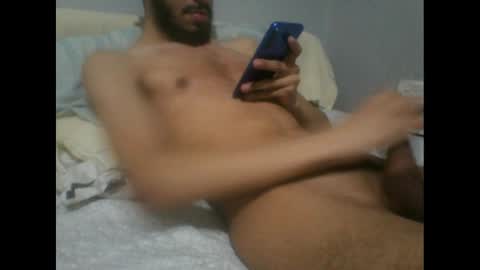 Snapshot of bonnie_021 chatting on 12-18-24, 04:42 bonnie_021 online show from 12-18-24, 04:42