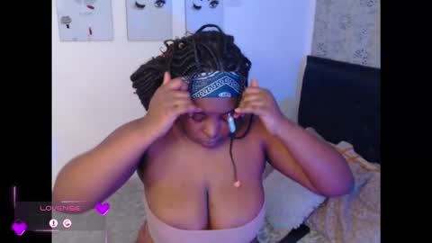 bonnie online show from 11-11-25, 10:15