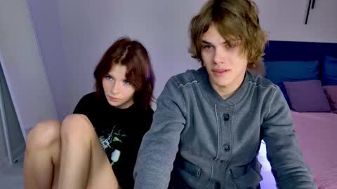 Jessy  Mark online show from 11-24-25, 05:12