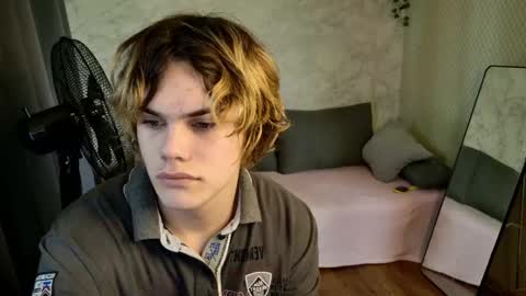 Jessy  Mark online show from 05-26-26, 05:14