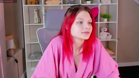 Bonnie online show from 04-22-26, 09:33
