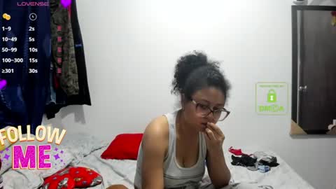 bonnie lam  hello welcome to my room I hope you have fun and you can reach your maximum pleasure here with me online show from 06-21-26, 02:47