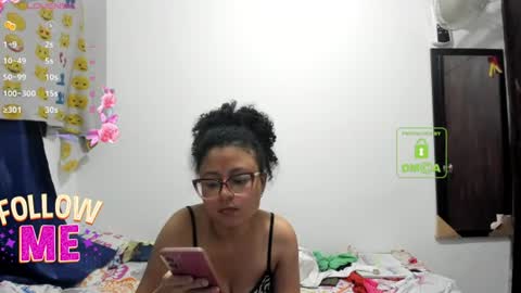 bonnie lam  hello welcome to my room I hope you have fun and you can reach your maximum pleasure here with me online show from 07-29-26, 04:10
