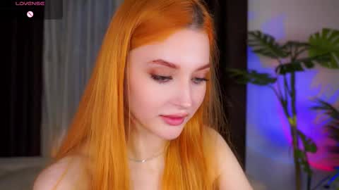 Snapshot of bonniecannon chatting on 02-11-25, 10:04 Grace online show from 02-11-25, 10:04
