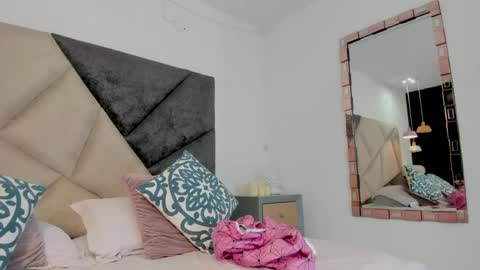   online show from 04-20-26, 11:39