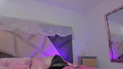   online show from 06-26-26, 12:48