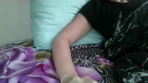 Snapshot of bonnieexcite chatting on 09-23-25, 08:50 BonnieExcite online show from 09-23-25, 08:50