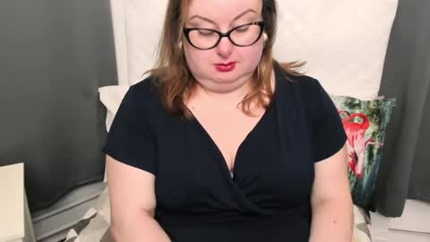 Bonnie online show from 01-27-25, 04:52