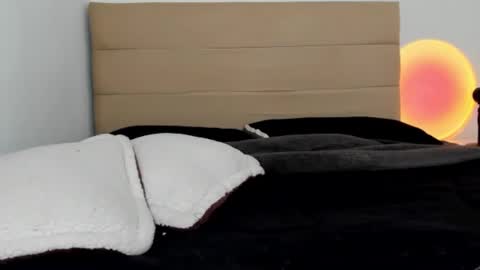 Snapshot of bonnieshyy chatting on 03-09-25, 07:37 Bonnie online show from 03-09-25, 07:37